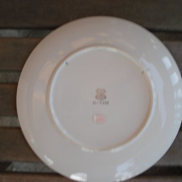 Vintage Hand Painted Lefton 8.25" Decorative Plate/Farmhouse Kitchen = Japan - Picture 3 of 3